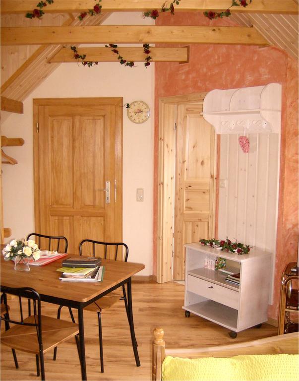 Gaestezimmer Am Maerchenbrunnen Δρέσδη Δωμάτιο φωτογραφία