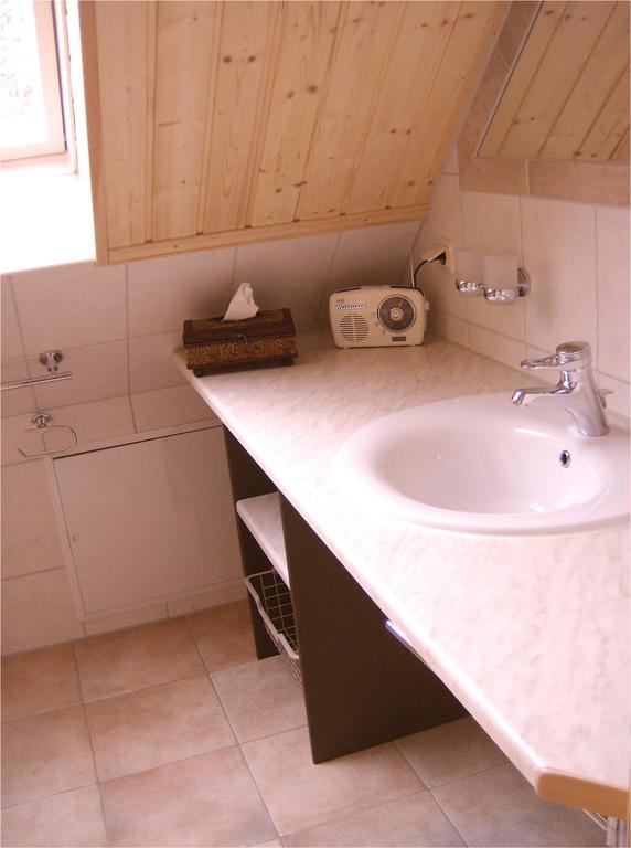 Gaestezimmer Am Maerchenbrunnen Δρέσδη Δωμάτιο φωτογραφία
