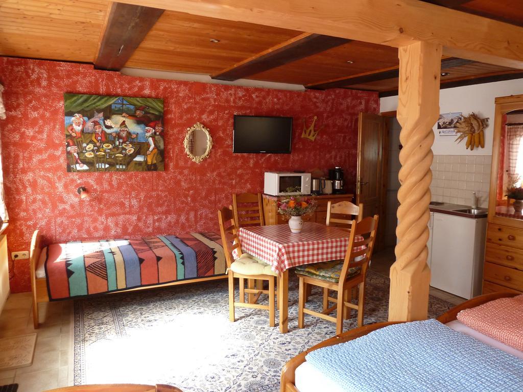 Gaestezimmer Am Maerchenbrunnen Δρέσδη Εξωτερικό φωτογραφία