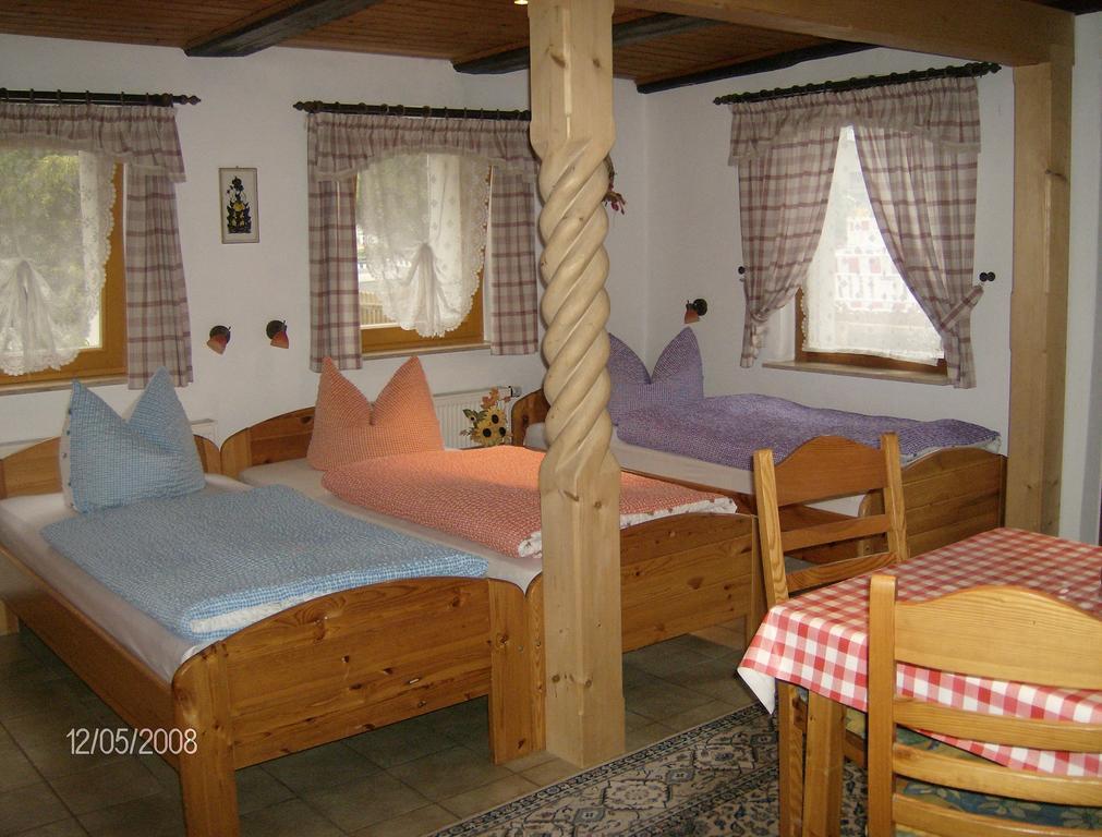Gaestezimmer Am Maerchenbrunnen Δρέσδη Εξωτερικό φωτογραφία