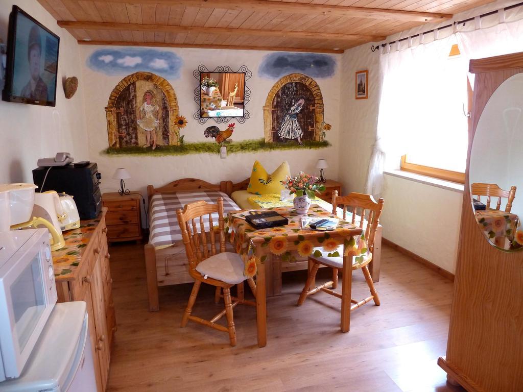 Gaestezimmer Am Maerchenbrunnen Δρέσδη Δωμάτιο φωτογραφία