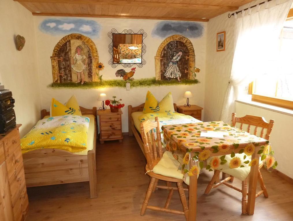 Gaestezimmer Am Maerchenbrunnen Δρέσδη Δωμάτιο φωτογραφία